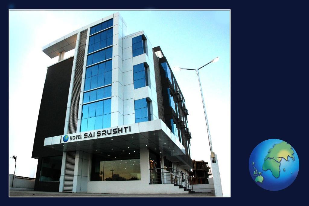 Sai Srushti Hotel Shirdi Buitenkant foto