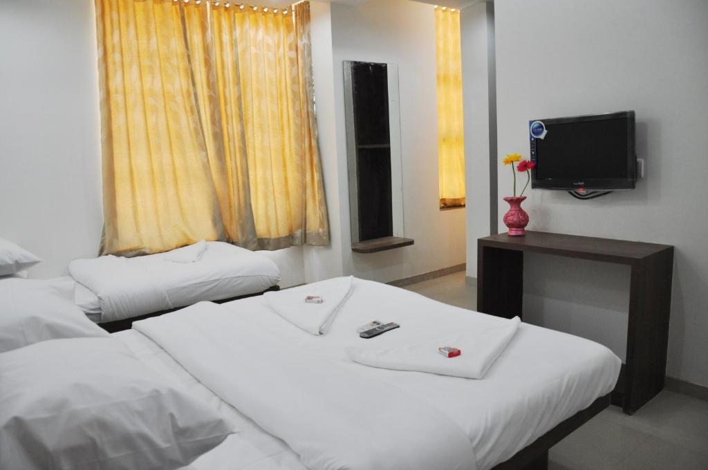 Sai Srushti Hotel Shirdi Kamer foto